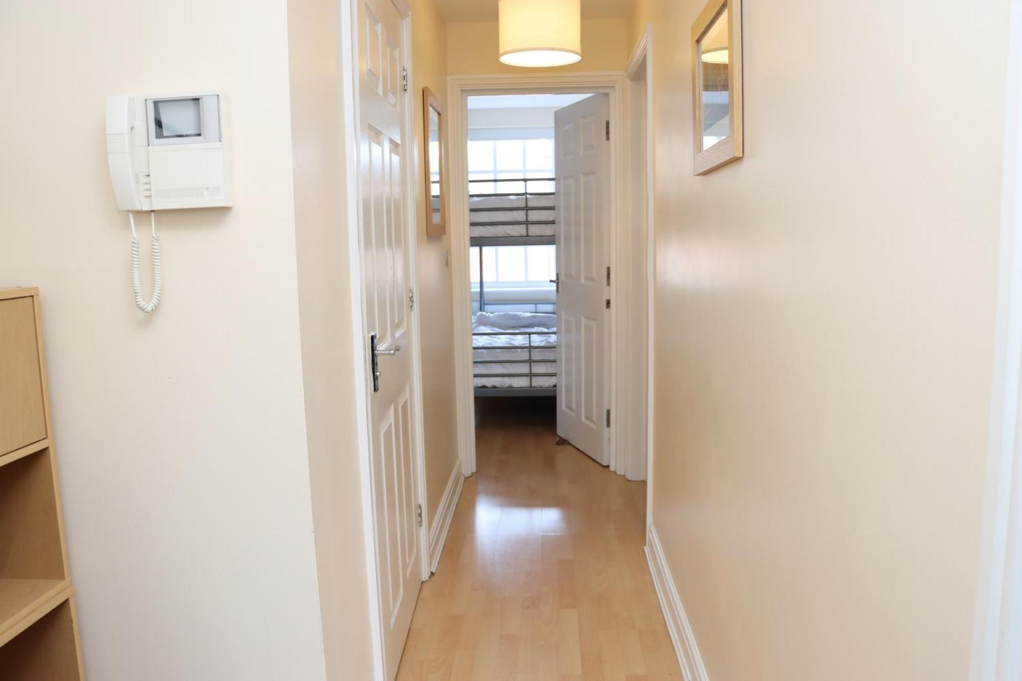 Scandinavian City Centre Apartment Worcester Exterior photo