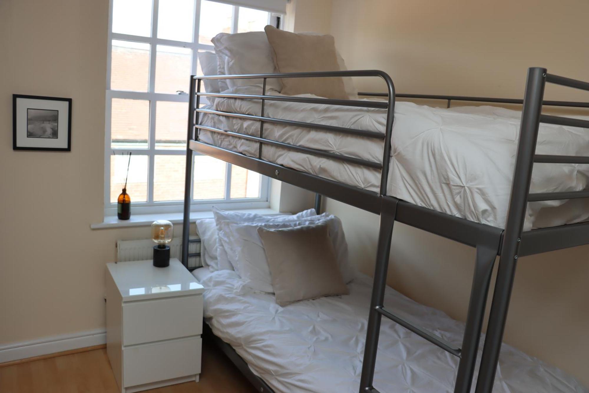 Scandinavian City Centre Apartment Worcester Exterior photo
